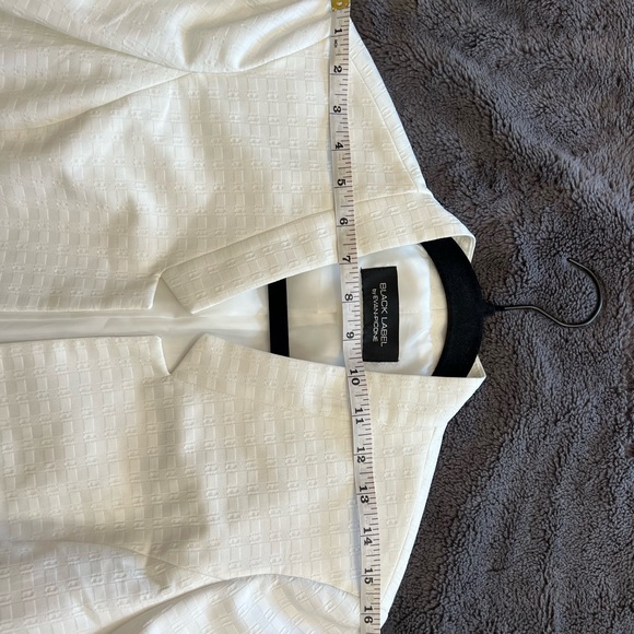 Black Label by Evan-Piccone size 6   16 inches wide by 22 inches long. - Picture 2 of 9